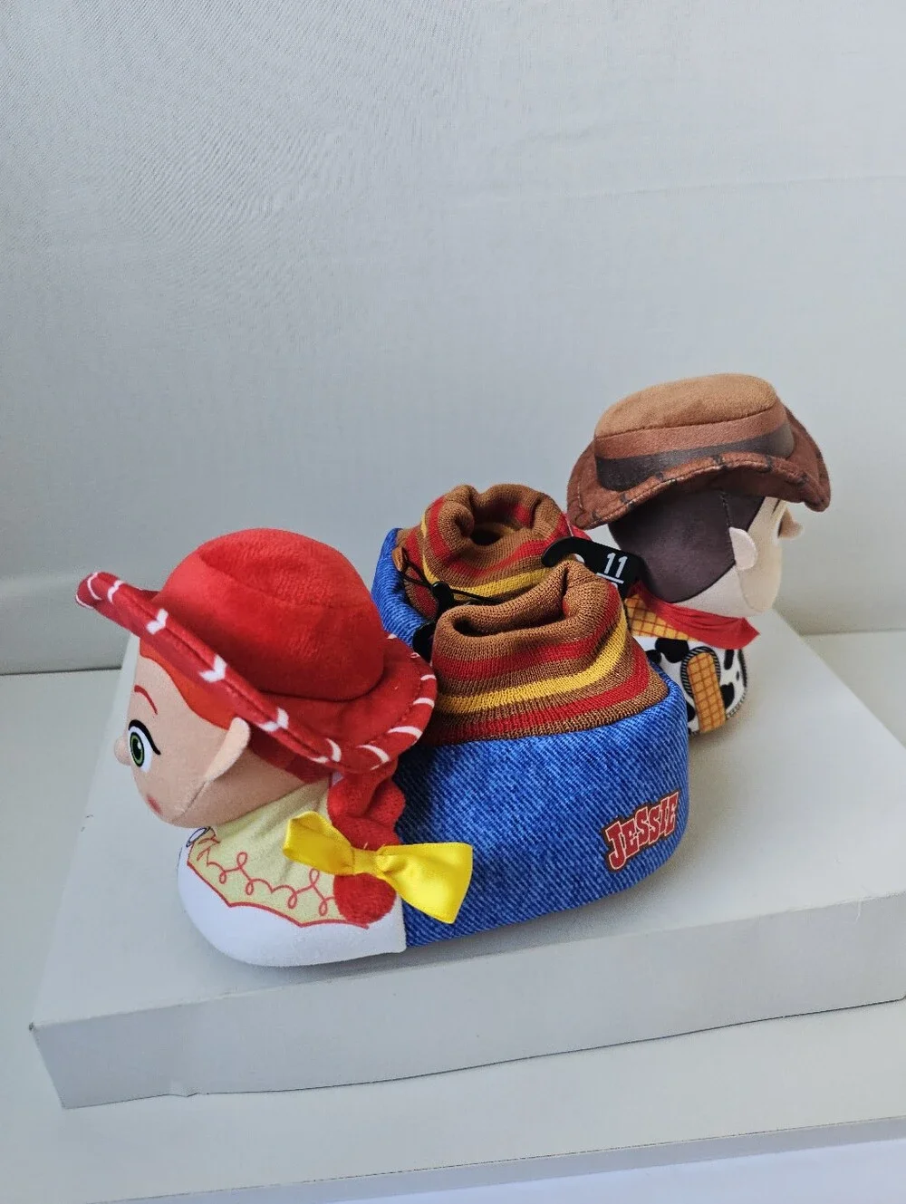 ​Disney Pixar Toy Story Woody & Jessie Plush Slippers Kids Size 11-12 NWT